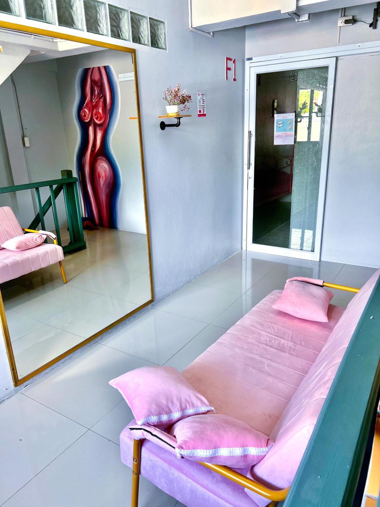 Arena Boutique Hotel Female Only トンサラ エクステリア 写真